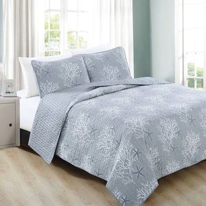 Fenwick Coastal Collection Quilt Set